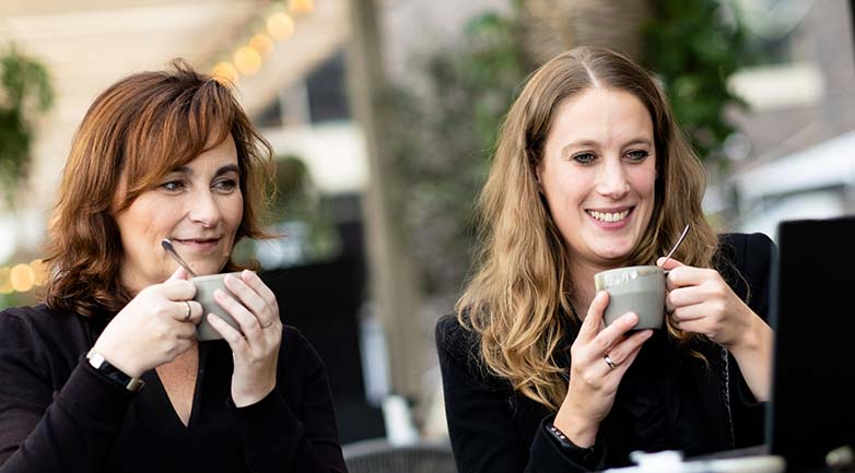 Over Natascha 2 online customer communication platform